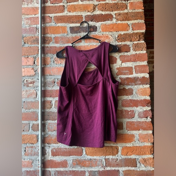 Old Navy Active Women’s tank top size xl - Picture 6 of 8